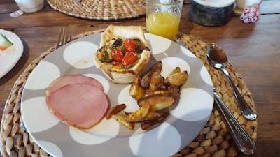 Full hot breakfast at Round Top Inn with locally sourced ingredients